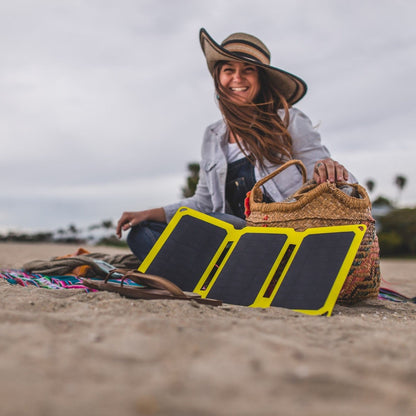 SunJack Foldable Portable Solar Panel Charger with 10 hour power bank battery